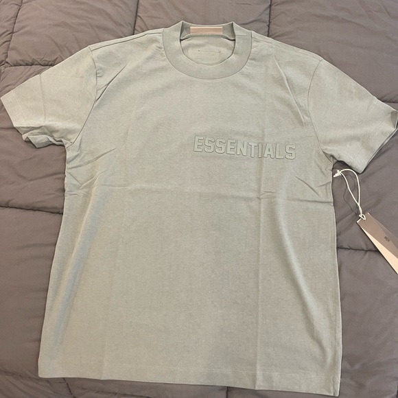 Fear of God Essentials Short-Sleeve Tee 'Sycamore’ - Picture 1 of 6